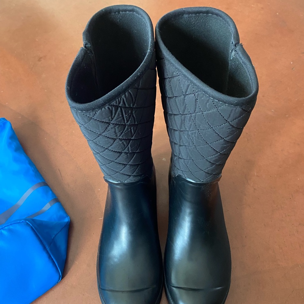 Sperry boots size 11 in new condition